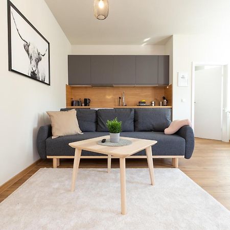 Fullhouse - Zwickau - F45 Apartments - Smarttv - Nespresso Esterno foto
