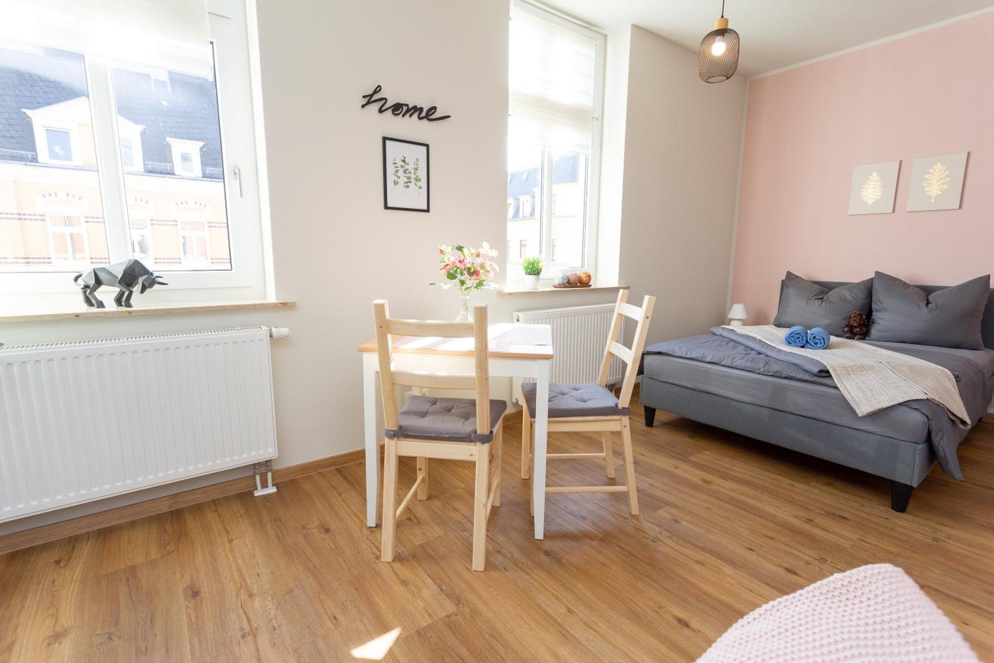 Fullhouse - Zwickau - F45 Apartments - Smarttv - Nespresso Esterno foto
